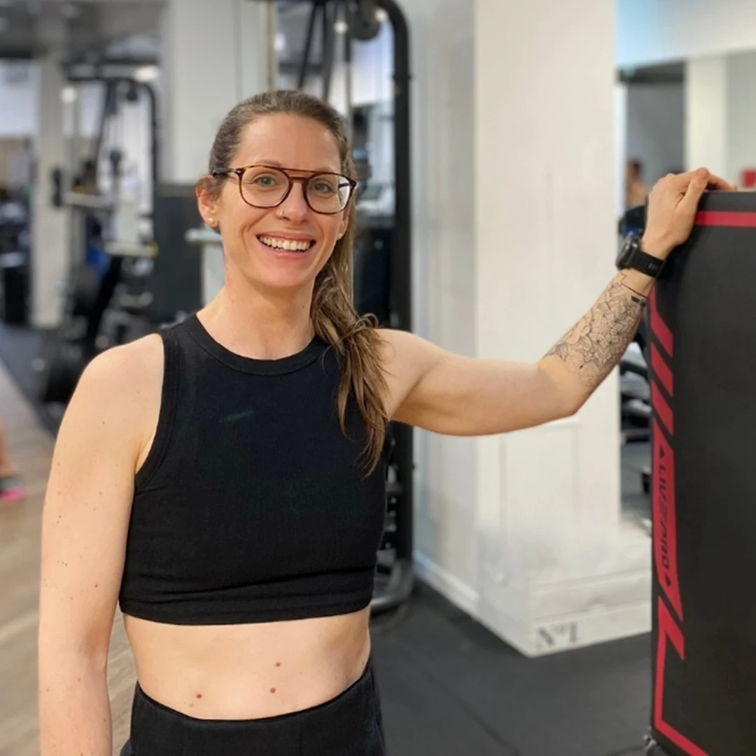 Vanya, coach au club de sport premium Parenth&egrave;se &agrave; Boulogne-Billancourt